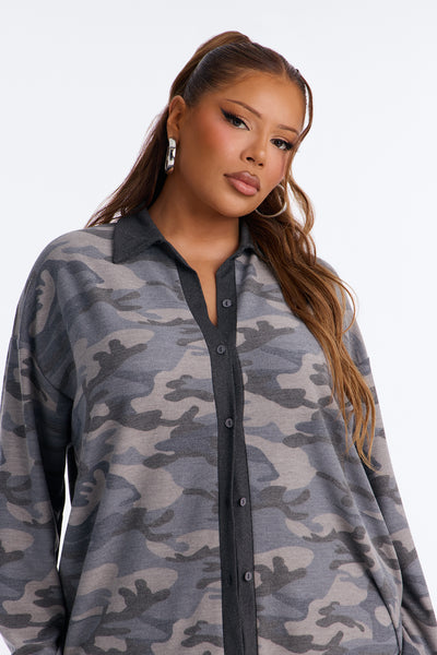 https://cdn.shopify.com/s/files/1/0293/9277/files/06-11-26_S8_41_V126MS06100_Greycombo_1X_MB_DJ_15-38-57_PLUS_1020_PXF.jpg?v=1781624261&with=400&height=600