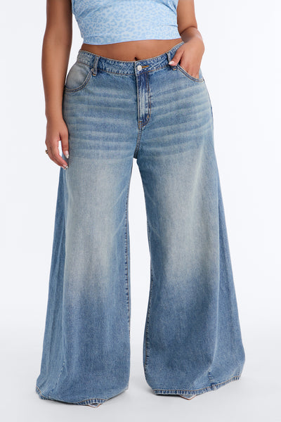 https://cdn.shopify.com/s/files/1/0293/9277/files/06-11-26_S8_9_B325JN3919_VintageWash_MB_DJ_12-49-09_PLUS_0311_PXF_e431fb38-87b5-44d9-ad53-3ca11003baaf.jpg?v=1781631570&with=400&height=600