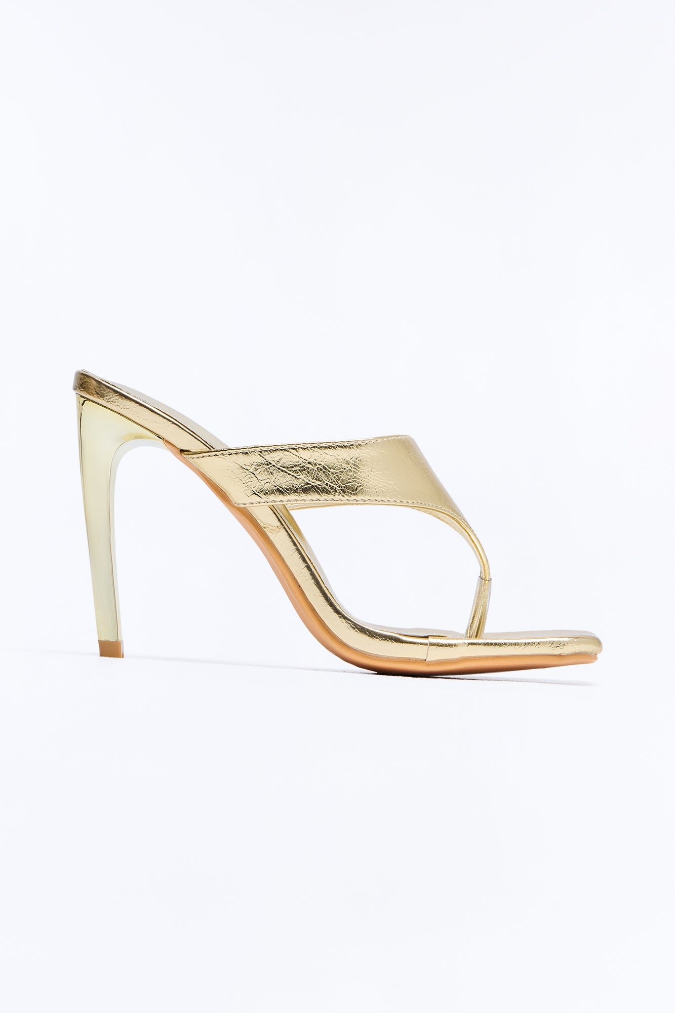 https://cdn.shopify.com/s/files/1/0293/9277/files/06-11-26_SL_37_TREMBLE01_Gold_ZSR_AB_15-26-45_FLATLAY_11320_PXF.jpg?v=1781536792