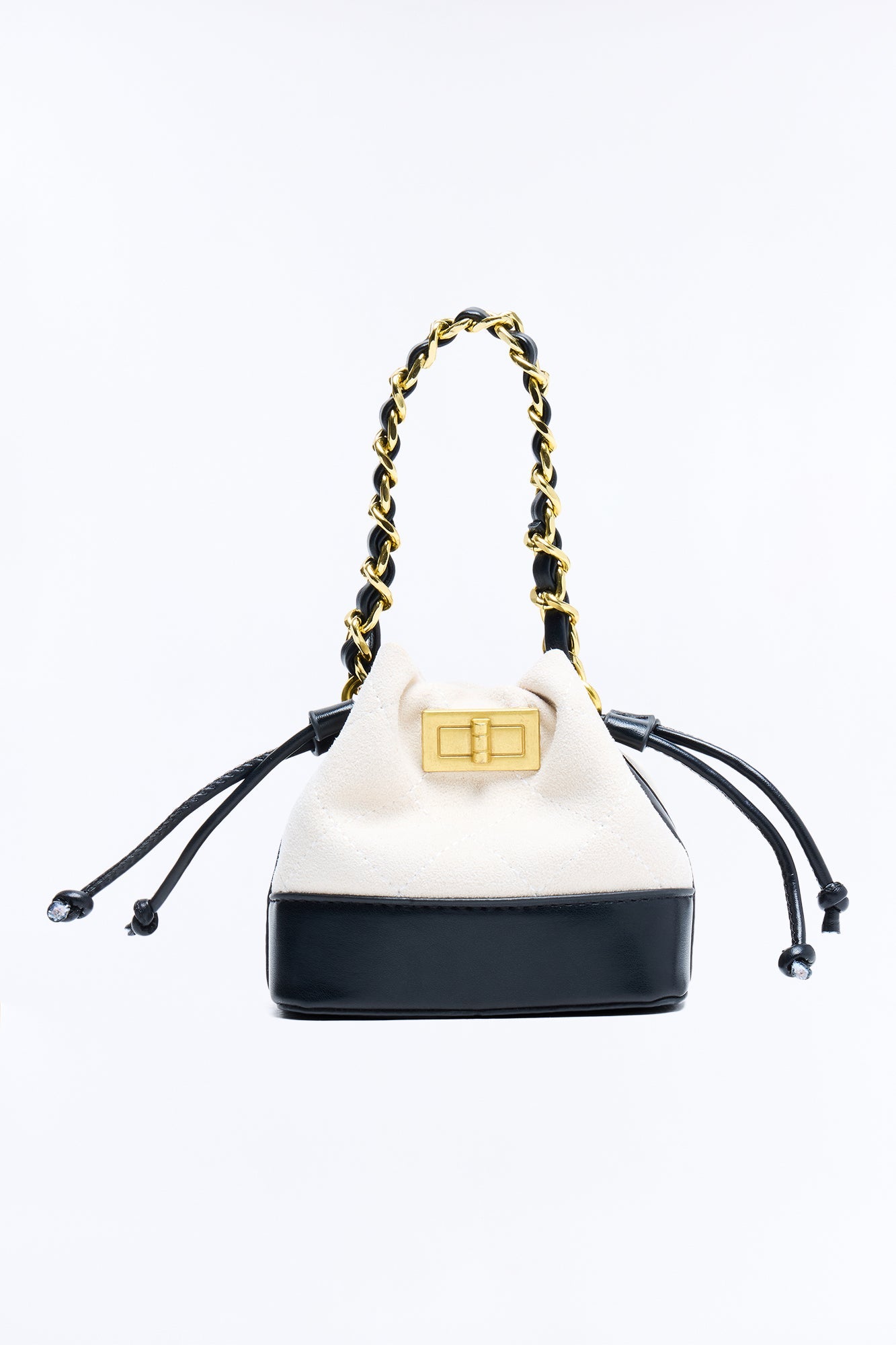 https://cdn.shopify.com/s/files/1/0293/9277/files/06-11-26_SL_6_ZDFNA5286_WhiteBlack_AB_15-26-45_FLATLAY_11256_PXF_af02f0fe-0992-44f5-97e4-60b2cb840e83.jpg?v=1781544848