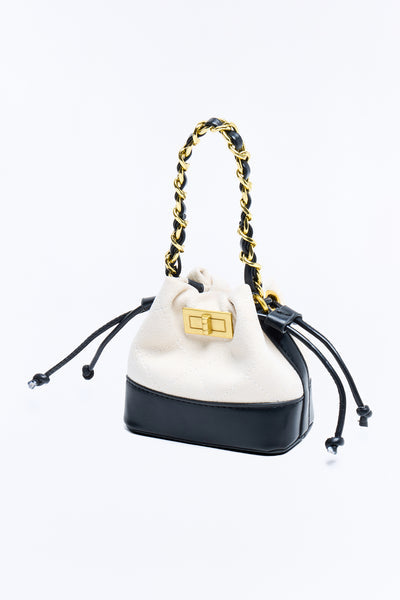 https://cdn.shopify.com/s/files/1/0293/9277/files/06-11-26_SL_6_ZDFNA5286_WhiteBlack_AB_15-26-45_FLATLAY_11257_PXF_4894454a-5183-48a4-a6e9-fa0790bb3d4e.jpg?v=1781544848&with=400&height=600