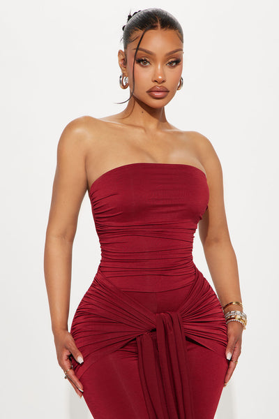 https://cdn.shopify.com/s/files/1/0293/9277/files/06-13-25_S2_28_JP17007_Burgundy_AE_RL_14-05-12_1613_CM.jpg?v=1750196993&with=400&height=600