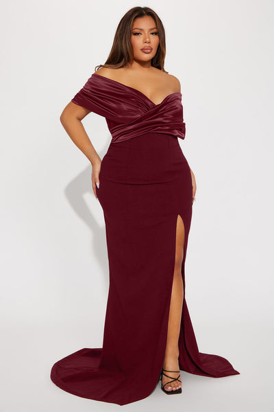 https://cdn.shopify.com/s/files/1/0293/9277/files/06-14-23Studio4_CB_PC_12-00-36_40_DR2452_Black_P_0673_PLUS_EH7.10.53AM_EH_KP_Wine.jpg?v=1755735454&with=400&height=600