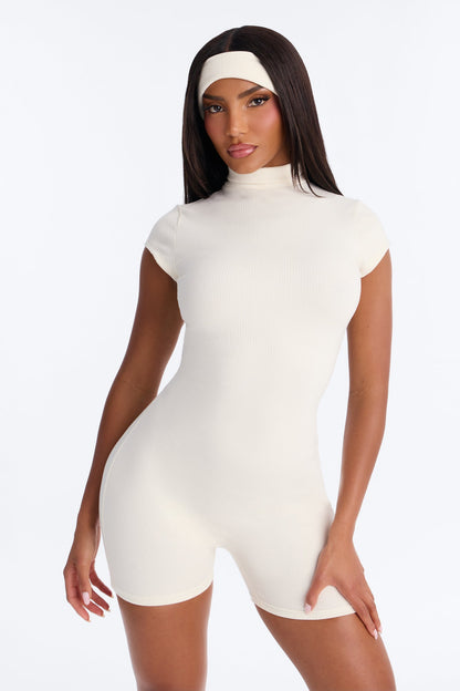 https://cdn.shopify.com/s/files/1/0293/9277/files/06-15-26_S1_52_RP2373TCH_OffWhite_ZSR_NG_SS_15-17-12_1052_PXF_c0942ecb-3ea2-4e64-83d7-6647d0f5e6c4.jpg?v=1781807724