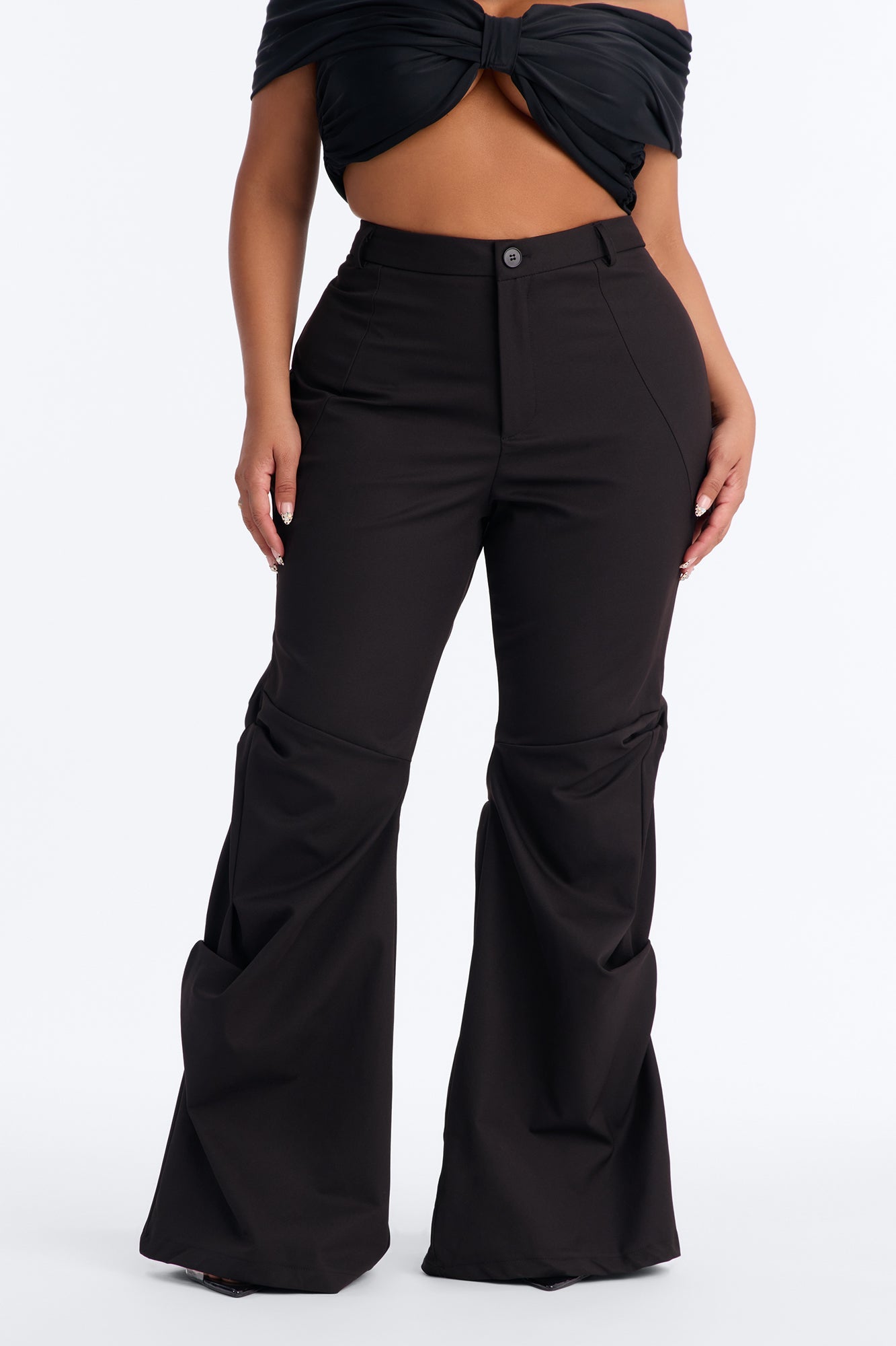 https://cdn.shopify.com/s/files/1/0293/9277/files/06-15-26_S5_15_MP4647FN_Black_JG_AC_11-45-58_PLUS_63660_PXF.jpg?v=1781735558