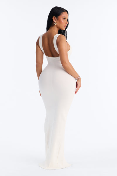 https://cdn.shopify.com/s/files/1/0293/9277/files/06-17-26_S4_37_FND0680_OffWhite_ZSR_JG_SS_15-12-44_39191_PXF_7779433a-8ca4-4bcf-9547-5f5a62897138.jpg?v=1782497303&with=400&height=600