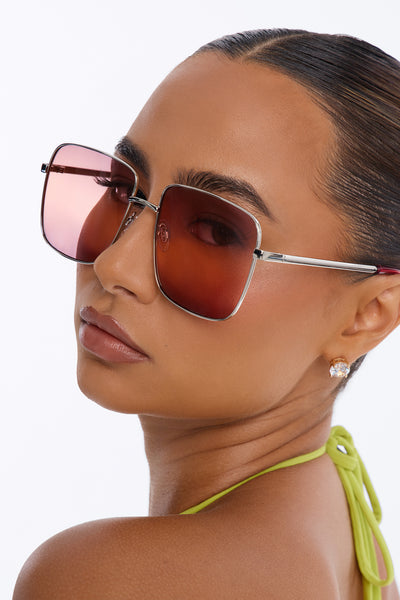 https://cdn.shopify.com/s/files/1/0293/9277/files/06-17-26_S8_15_UFLM3502_Pink_AB_MC_12-02-32_103946_MWA_4875e11e-83c5-4350-b6ad-fe660b64bfce.jpg?v=1782232322&with=400&height=600