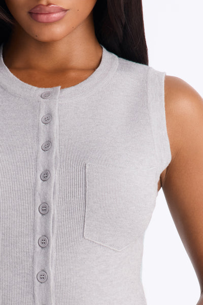 https://cdn.shopify.com/s/files/1/0293/9277/files/06-19-26_S3_27_MN4783_HeatherGrey_KJ_KT_13-08-30_0892_MWA.jpg?v=1782248127&with=400&height=600