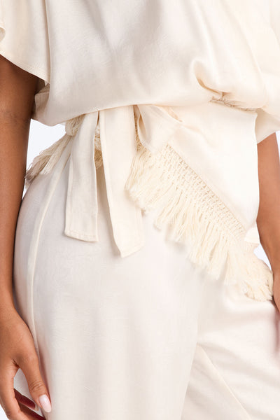 https://cdn.shopify.com/s/files/1/0293/9277/files/06-19-26_S3_4_BP2956_Cream_KJ_KT_10-40-50_74766_MWA_BH.jpg?v=1782247094&with=400&height=600