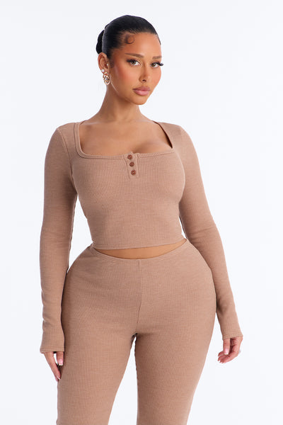 https://cdn.shopify.com/s/files/1/0293/9277/files/06-19-26_S4_48_V126MS06105_Taup_MB_DR_15-15-49_38618_PXF.jpg?v=1782160187&with=400&height=600