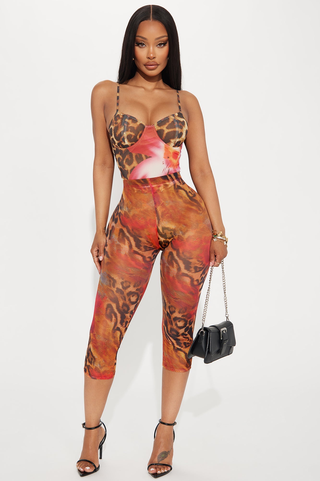 https://cdn.shopify.com/s/files/1/0293/9277/files/06-20-24_S2_6_P2796_Redcombo_KJ_RL_12-50-27_37407_PXF.jpg?v=1719249258