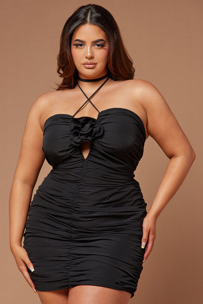 https://cdn.shopify.com/s/files/1/0293/9277/files/06-21-23LUXE_KF_IM_10-51-17_3_FN2236_Black_9658_PLUS_PXF_b329d962-08f7-4e6b-adb9-d4fd8d5d7914.jpg?v=1695333757&with=400&height=600