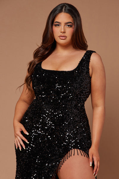 https://cdn.shopify.com/s/files/1/0293/9277/files/06-21-23LUXE_KF_IM_11-31-53_13_23GWF1357_Black_6473_PLUS_PXF.jpg?v=1688593541&with=400&height=600