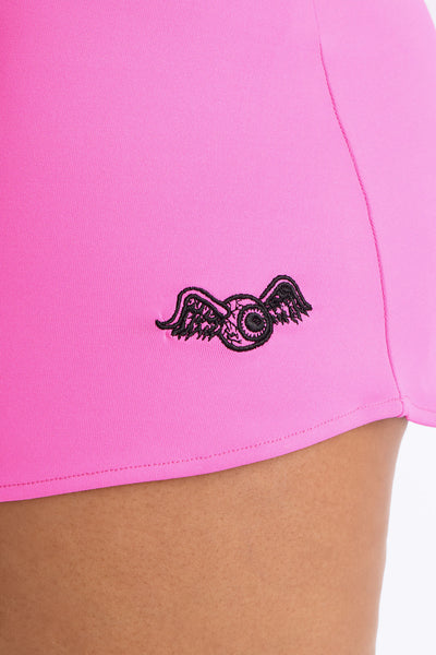 https://cdn.shopify.com/s/files/1/0293/9277/files/06-22-26_S3_42_VDAW062_HotPink_CC_KJ_SS_13-55-08_75199_MWA_JA.jpg?v=1782338624&with=400&height=600