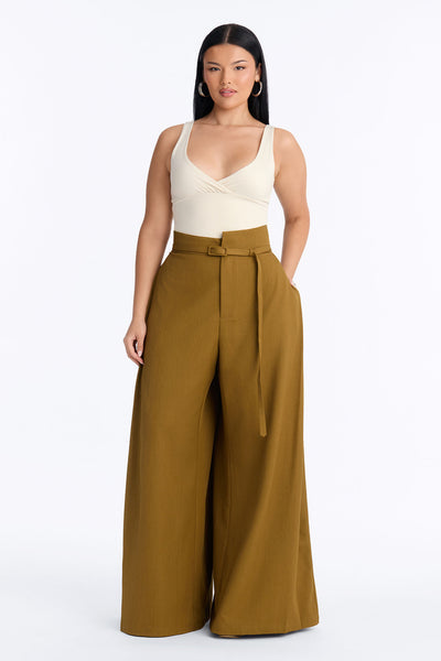 https://cdn.shopify.com/s/files/1/0293/9277/files/06-23-26_S7_16_B226PT1116_Olive_TK_IM_11-58-55_PLUS_28773_MWA_CM.jpg?v=1782418914&with=400&height=600