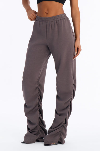 https://cdn.shopify.com/s/files/1/0293/9277/files/06-24-26_S7_32_25GWQ19316_Charcoal_CC_PC_15-13-02_81366_MWA.jpg?v=1782492360