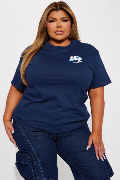 https://cdn.shopify.com/s/files/1/0293/9277/files/06-26-23Studio4_CB_IM_14-16-54_33_23015058_Navy_0001_PLUS_SG.jpg?v=1687990059&with=400&height=600