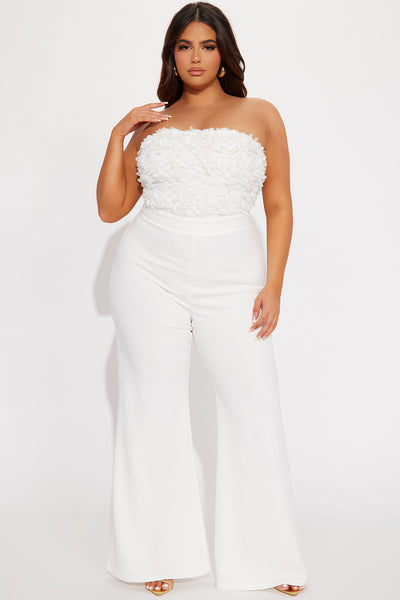 https://cdn.shopify.com/s/files/1/0293/9277/files/06-28-23Studio4_TH_PC_14-07-24_49_BJ1065_White_0923_PLUS_SG.jpg?v=1688146580&with=400&height=600