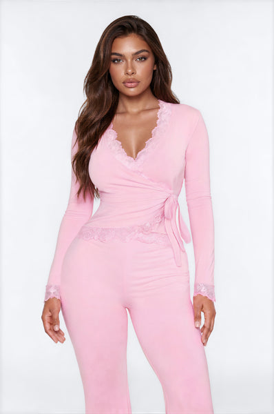 https://cdn.shopify.com/s/files/1/0293/9277/files/06-30-26_S1_54_B126MS1331_Pink_LR_IM_14-53-31_52002-FN_Helena-FN-HelenaBG-4_PXF.jpg?v=1783707419&with=400&height=600