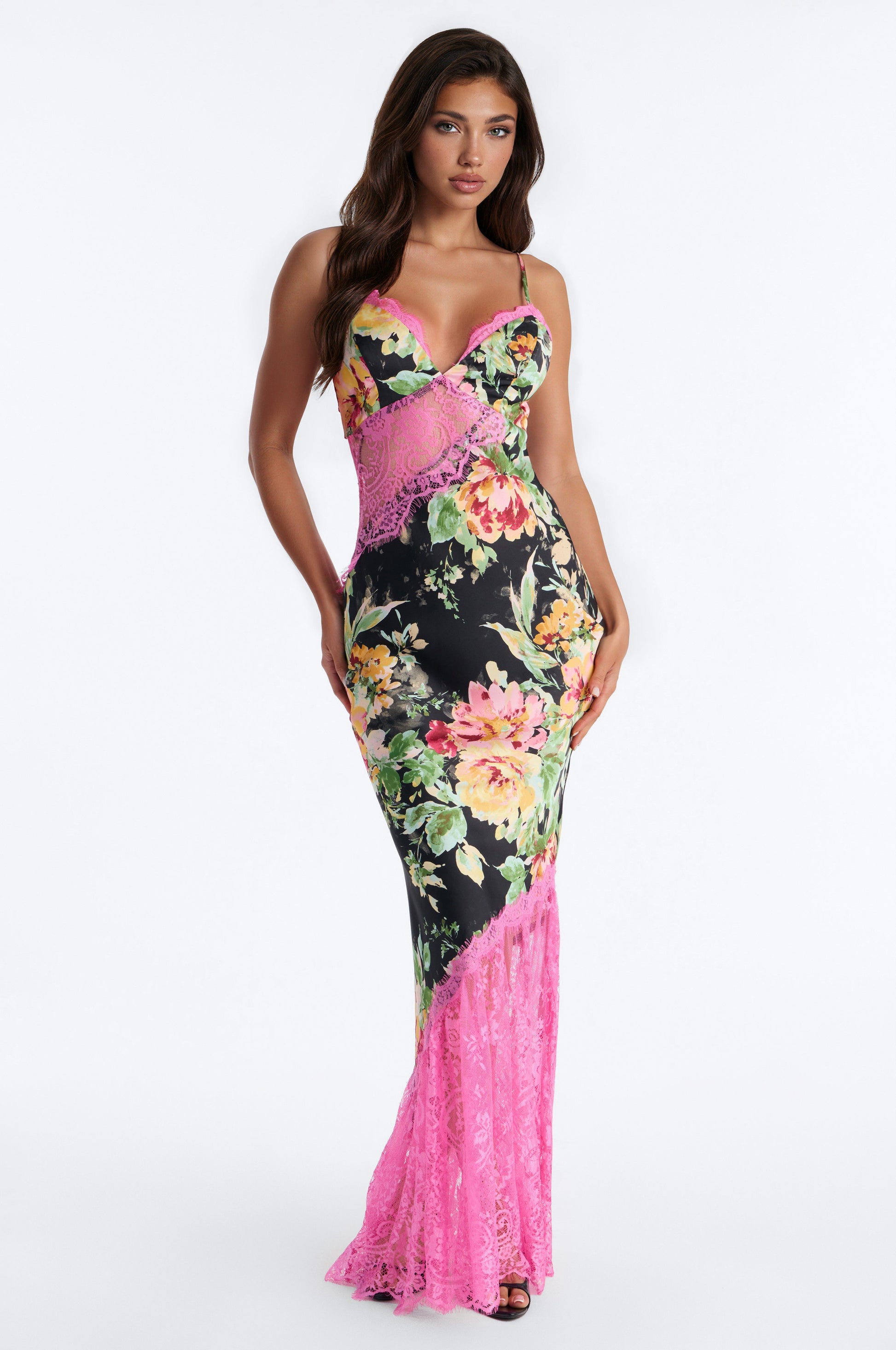 https://cdn.shopify.com/s/files/1/0293/9277/files/06-30-26_S2_15_34855SK_BlackCombo_RK_AC_10-31-07_13525-FN_Remi-SG_SG.jpg?v=1783545219