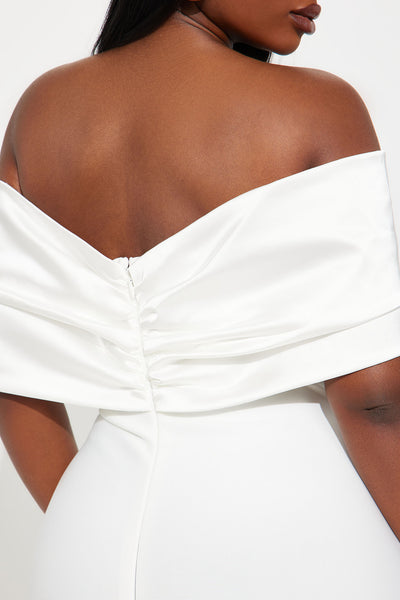 https://cdn.shopify.com/s/files/1/0293/9277/files/07-01-25_S6_44_GW24K1853_White_ZSR_RA_SS_14-00-58_PLUS_109515_CM.jpg?v=1751487444&with=400&height=600
