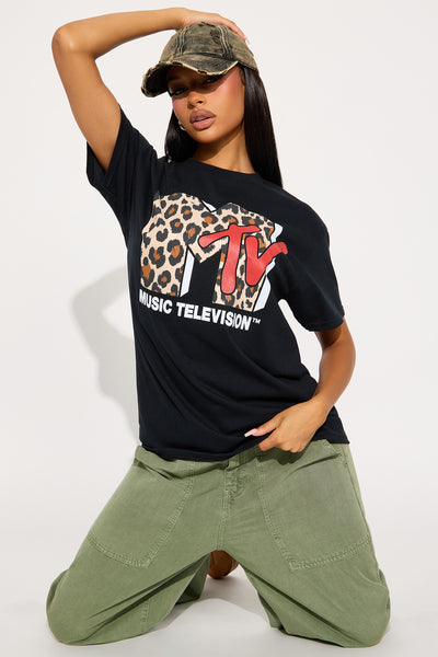 https://cdn.shopify.com/s/files/1/0293/9277/files/07-03-25_S1_40_J5000MTVJ0794_Black_RA_IM_14-16-57_0688_PXF.jpg?v=1751915631&with=400&height=600