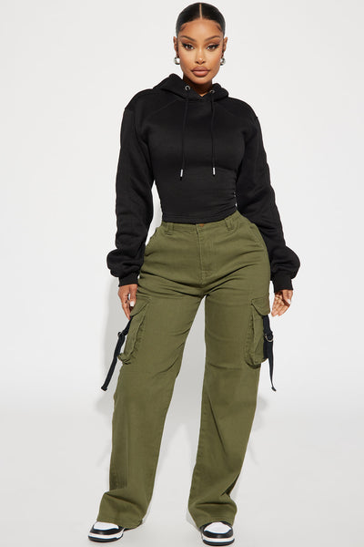https://cdn.shopify.com/s/files/1/0293/9277/files/07-05-23Studio2_KJ_RL_14-33-06_43_ZDZPK6069_Black_40307_CM.jpg?v=1705603528&with=400&height=600
