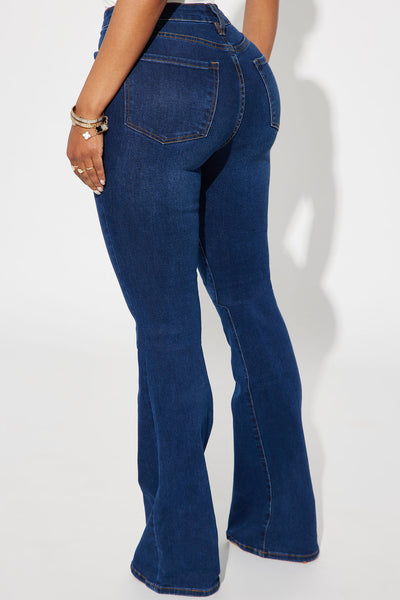 https://cdn.shopify.com/s/files/1/0293/9277/files/07-05-23Studio2_KJ_RL_15-02-09_53_N1509HFT_DarkWash_P_15256_CM.jpg?v=1749589785&with=400&height=600