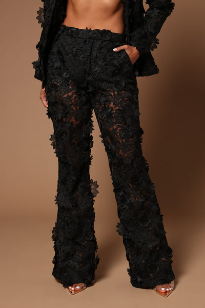 https://cdn.shopify.com/s/files/1/0293/9277/products/07-07-22Studio5_CE_KP_11-29-19_23_B47210_Black_26442_JB.jpg?v=1657233717&with=400&height=600