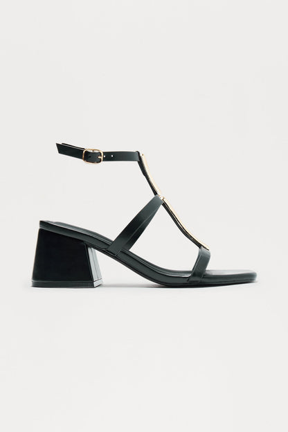 https://cdn.shopify.com/s/files/1/0293/9277/files/07-07-25_S15_3_BOBBIE58_Black_AE_11-07-25_FLATLAY_7882_PXF.jpg?v=1752007007