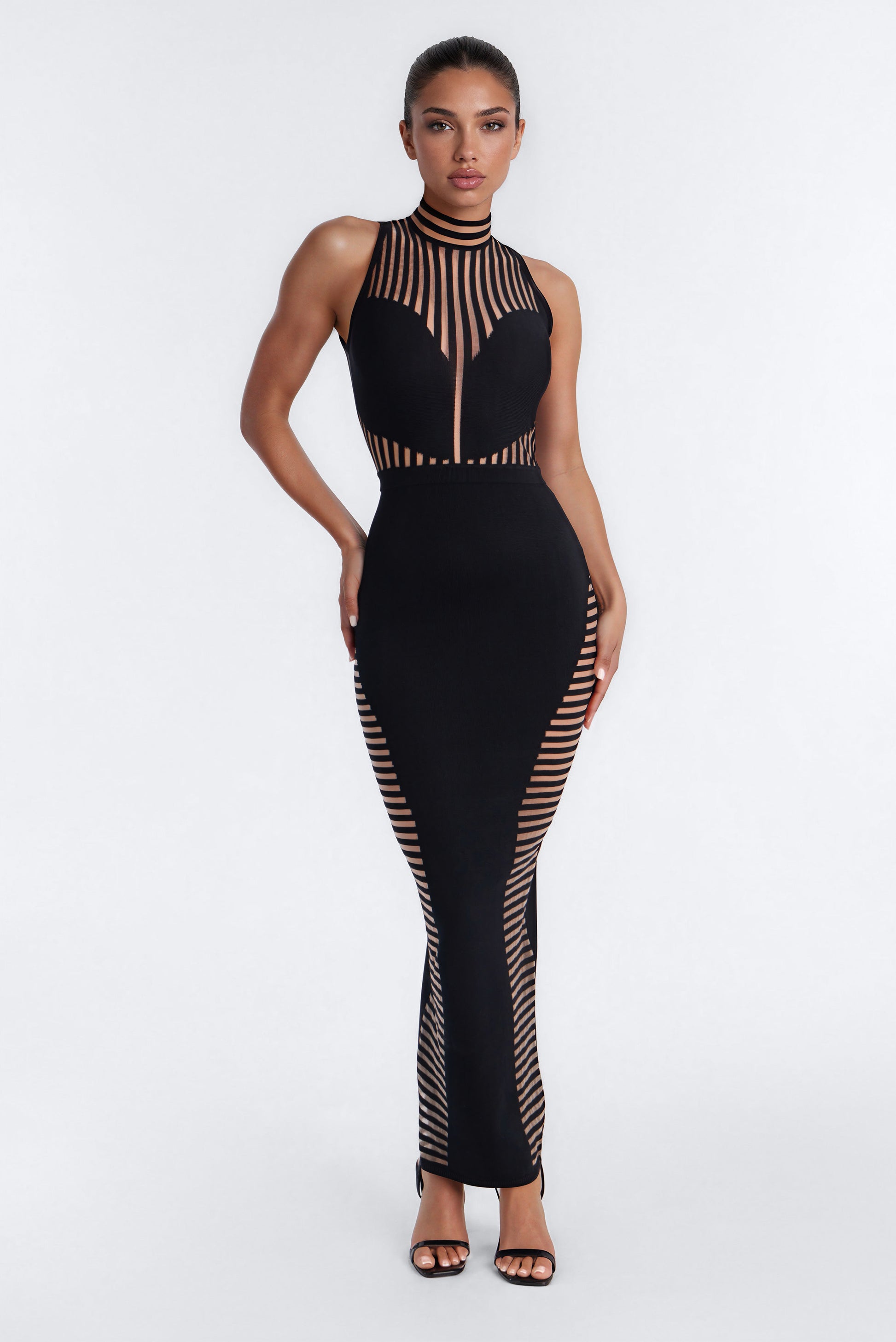 https://cdn.shopify.com/s/files/1/0293/9277/files/07-07-26_S5_43_SBD605_Black_RK_IM_15-08-19_77520-FN_Remi_MidSleek-PXF.jpg?v=1784586128