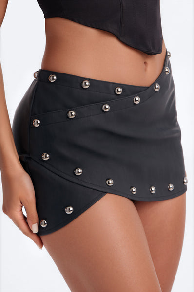 https://cdn.shopify.com/s/files/1/0293/9277/files/07-07-26_S5_4_ZDBPDSJZB25339_Black_RK_IM_09-41-54_76779-FN_Remi-PXF.jpg?v=1784582868&with=400&height=600