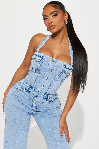 https://cdn.shopify.com/s/files/1/0293/9277/files/07-08-24_S4_52_BAD18_LightWash_P_ID_PC_14-45-52_30980_EH.jpg?v=1720560390&with=400&height=600