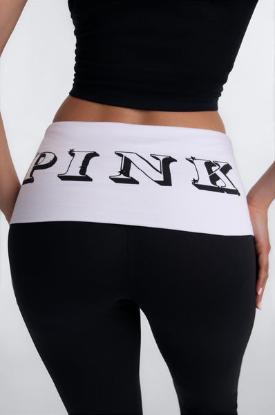 https://cdn.shopify.com/s/files/1/0293/9277/files/07-08-26_S3_35_7PNK3B0046NV_BlackWhite_JG_AA_13-51-29_76020-FN_Remi_MidSleek-PXF.jpg?v=1784744874&with=400&height=600