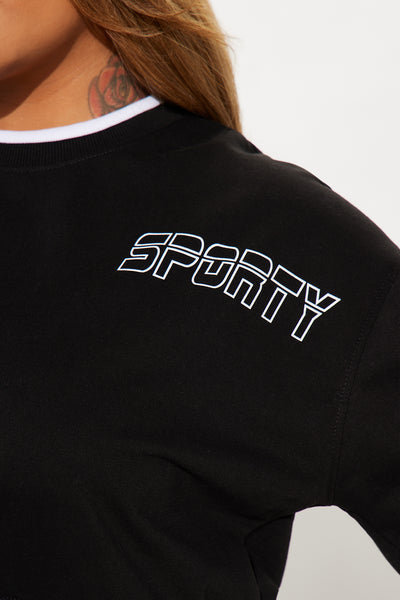 https://cdn.shopify.com/s/files/1/0293/9277/files/07-11-24_S4_17_ZPK12392TOP_BlackWhite_P_TK_AC_10-31-50_PLUS_32624_PXF.jpg?v=1721062242&with=400&height=600