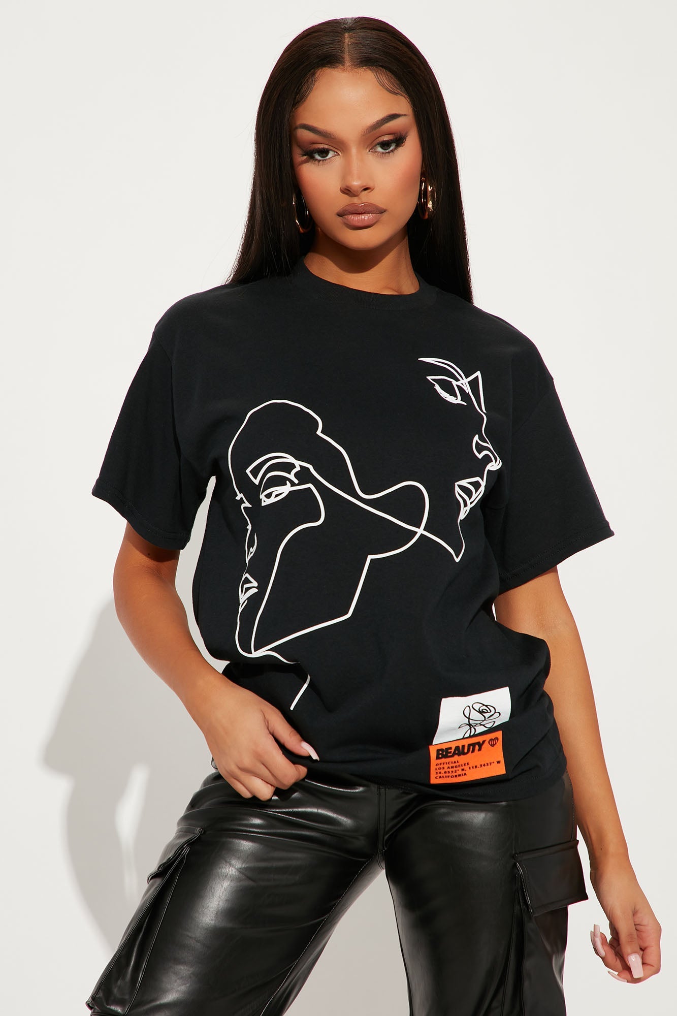 https://cdn.shopify.com/s/files/1/0293/9277/products/07-13-22Studio1_SN_M_14-45-47_19_SPDN837W_Black_1528_JB.jpg?v=1657835157
