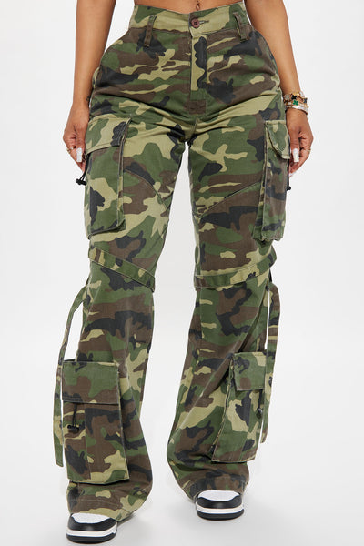 https://cdn.shopify.com/s/files/1/0293/9277/files/07-13-23Studio2_TK_RL_15-00-45_18_ZDRBFN002_Olivecombo_15489_CM.jpg?v=1747255034&with=400&height=600