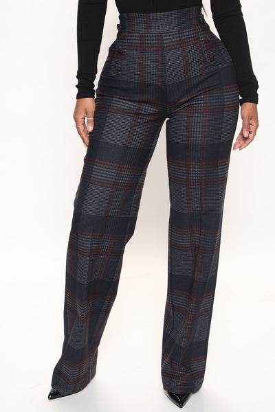 https://cdn.shopify.com/s/files/1/0293/9277/products/07-14-22Studio3_MS_14-26-31_17_V23507Z_Navycombo_P_1971_SG.jpg?v=1657909265&with=400&height=600