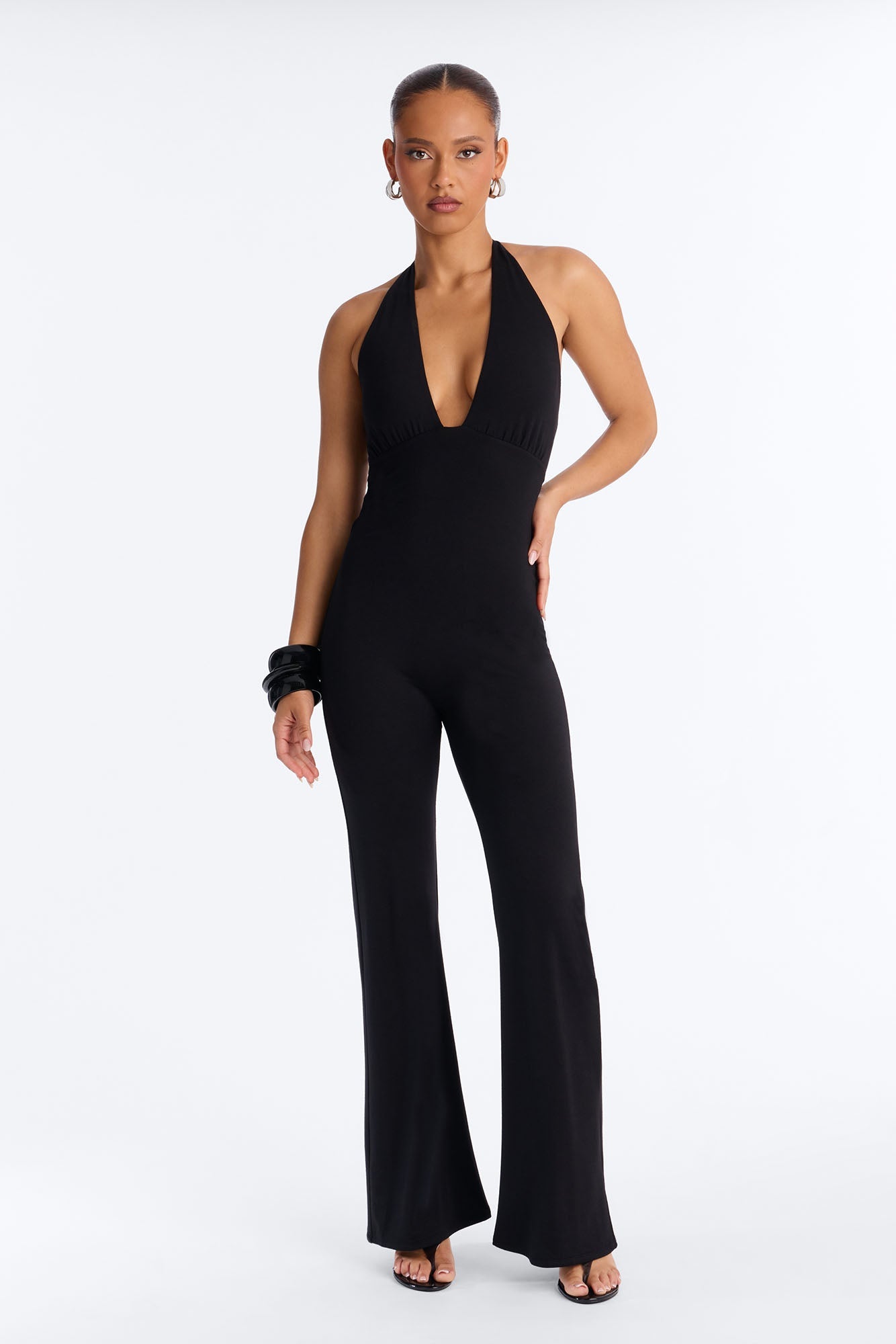 https://cdn.shopify.com/s/files/1/0293/9277/files/07-15-26_S5_41_FND0834_Black_KJ_AC_13-41-38_5447-PXF_PI_SG.jpg?v=1785271916