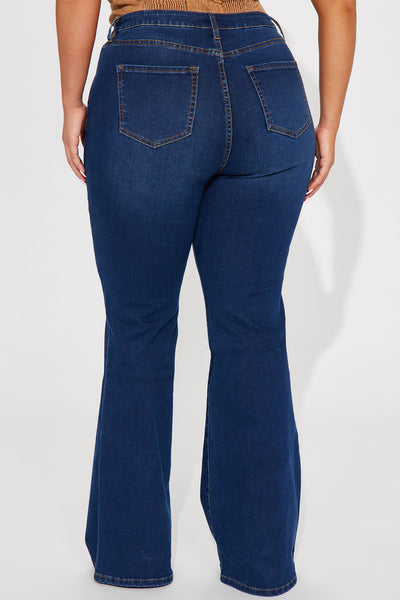 https://cdn.shopify.com/s/files/1/0293/9277/files/07-17-23Studio4_KT_DB_14-54-28_48_N1509HFT_DarkWash_P_21877_PLUS_DG.jpg?v=1749589785&with=400&height=600