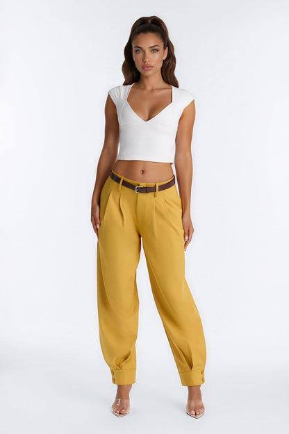 https://cdn.shopify.com/s/files/1/0293/9277/files/07-17-26_S8_39_KSHB412209_Mustard_LB_EO_14-10-04_68754-FN_Remi_SoftWaves-_MWA.jpg?v=1785531688