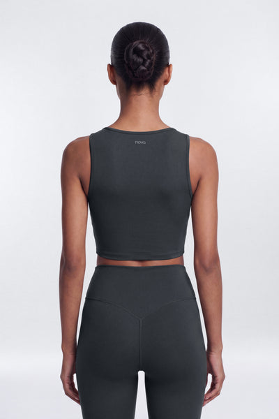 https://cdn.shopify.com/s/files/1/0293/9277/files/07-17-26_S9_PM_14_B425SP1207_Carbon_JG_AA_16-07-20_7288-6_ES_ES_SG_JA.jpg?v=1786396132&with=400&height=600
