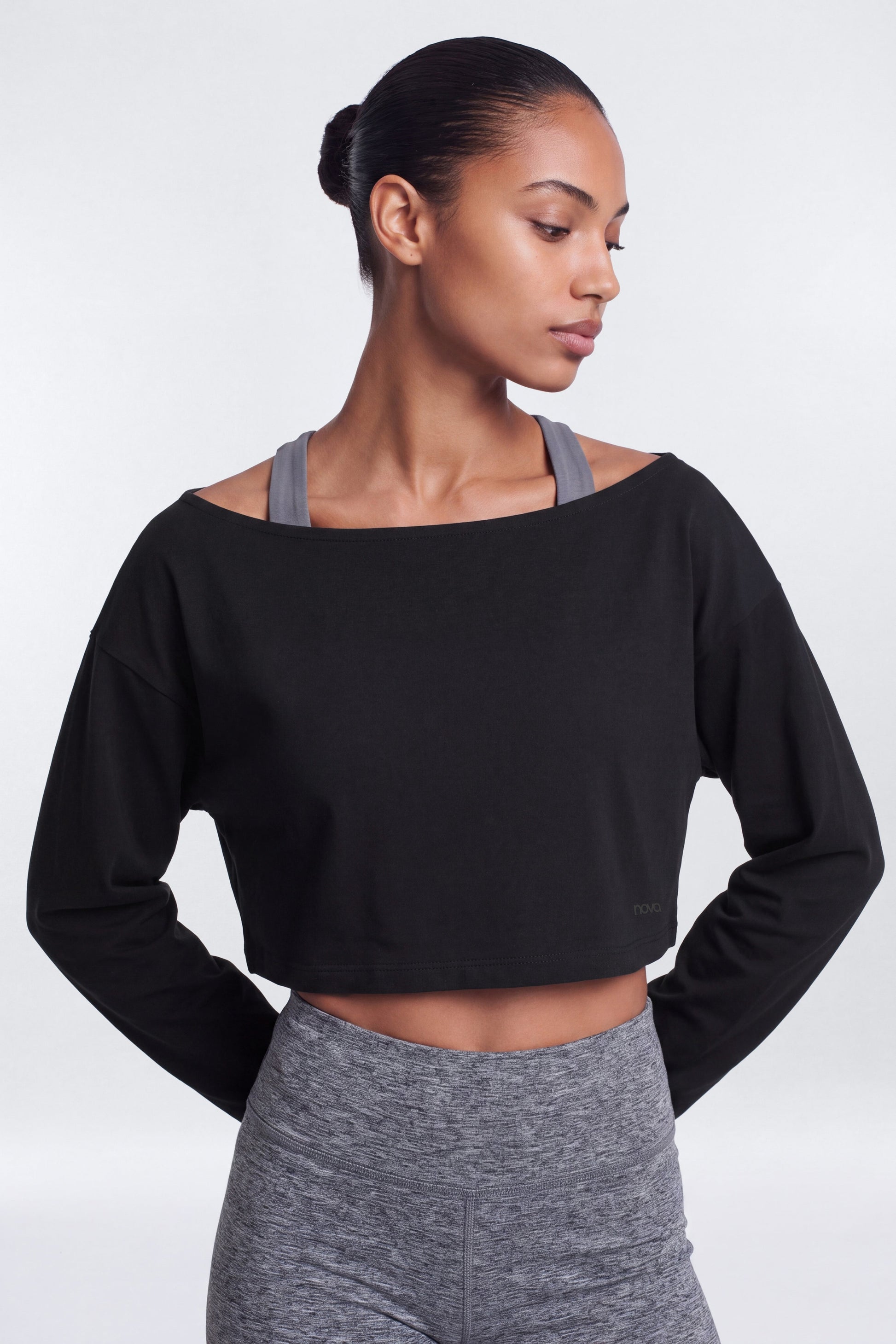 https://cdn.shopify.com/s/files/1/0293/9277/files/07-17-26_S9_PM_34_B125SP1309_Black_JG_AA_18-26-41_7682-18_ES_ES_JA.jpg?v=1786399311