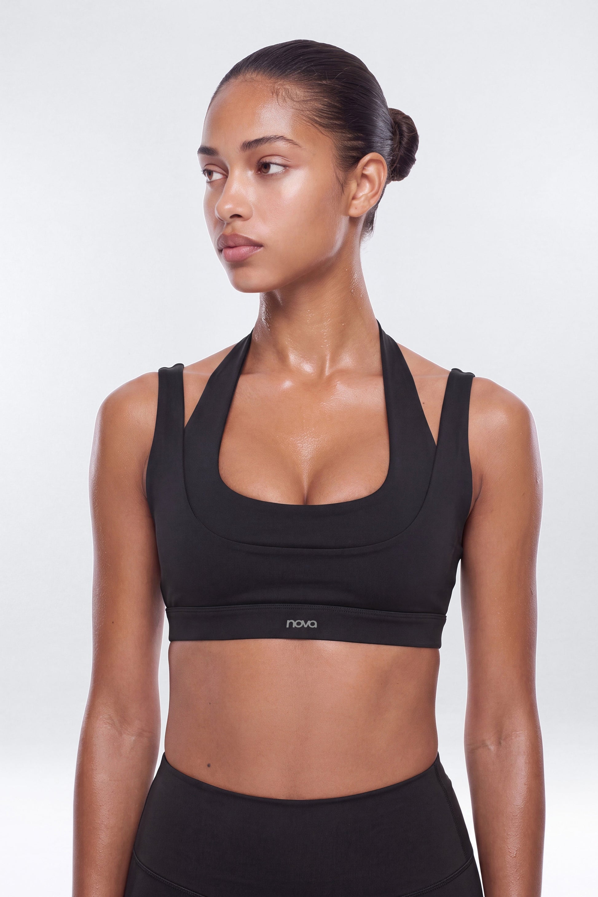 https://cdn.shopify.com/s/files/1/0293/9277/files/07-17-26_S9_PM_36_B125SP1329_Black_JG_AA_18-31-43_7691-5_ES_ES_ES_JA.jpg?v=1786402385