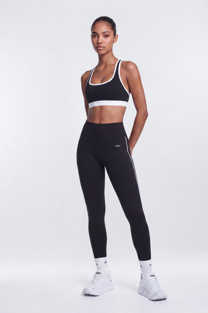 https://cdn.shopify.com/s/files/1/0293/9277/files/07-17-26_S9_PM_46_B425SB1307_BlackWhite_JG_AA_19-13-40_41766-29_AB_ES_JA.jpg?v=1786400250