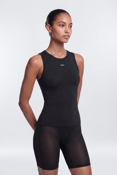 https://cdn.shopify.com/s/files/1/0293/9277/files/07-17-26_S9_PM_54_B426SP1318_Black_JG_AA_20-00-49_8013-8copy_YB_ES_JA.jpg?v=1786400599&with=400&height=600