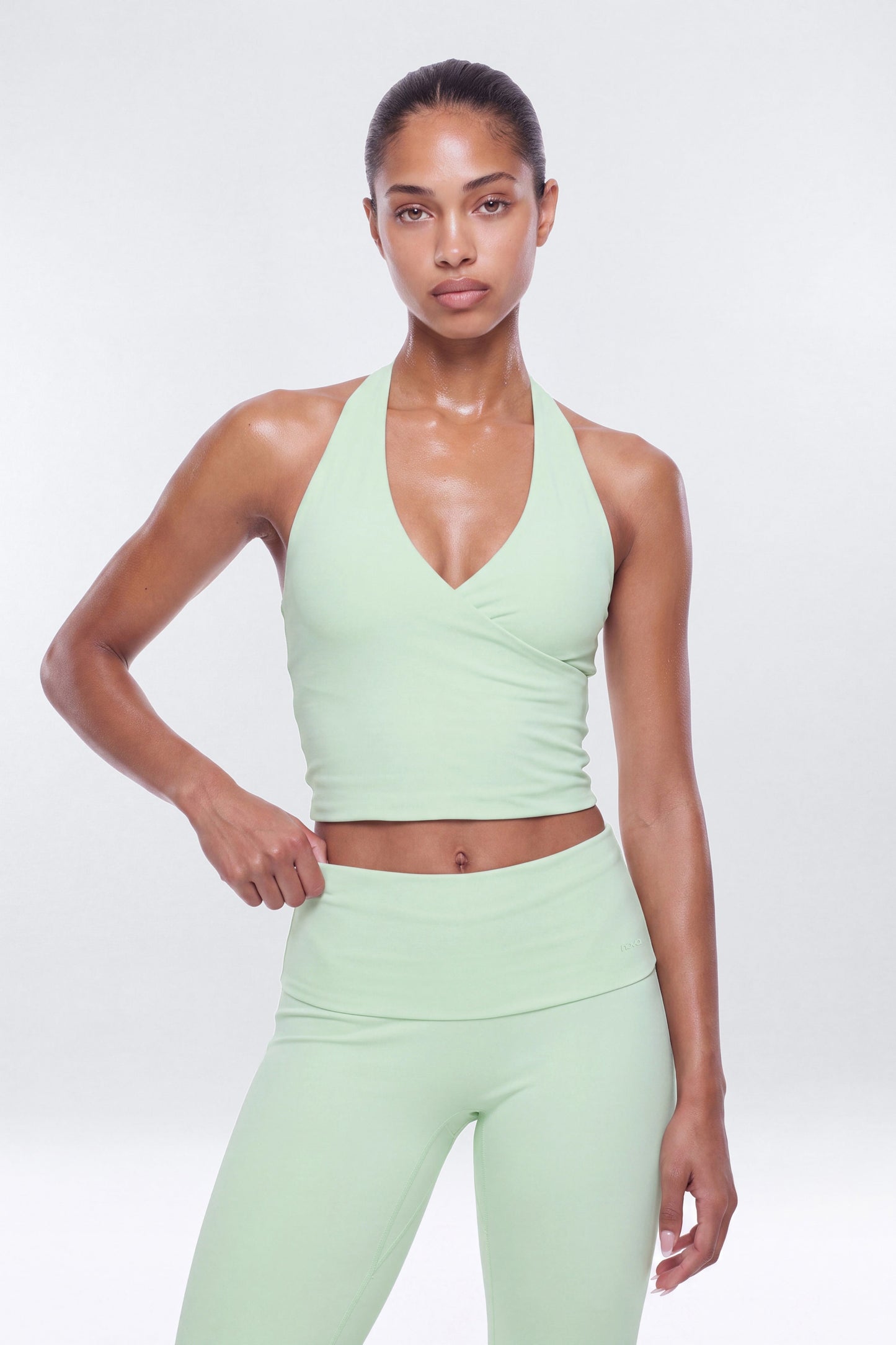 https://cdn.shopify.com/s/files/1/0293/9277/files/07-17-26_S9_PM_62_B12503SB0501_CoolMint_JG_AA_20-36-35_41835-7_AB_ES_ES_JA.jpg?v=1786402979