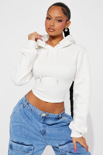 https://cdn.shopify.com/s/files/1/0293/9277/files/07-18-23Studio3_RA_DB_10-08-01_1_ZDZPK6069_White_0953_DG.jpg?v=1689961599