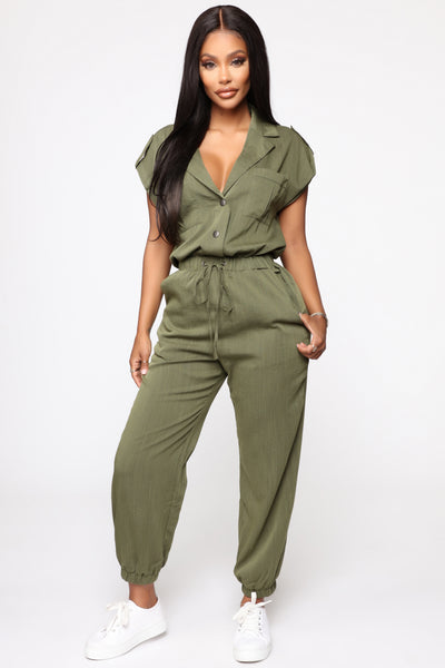 https://cdn.shopify.com/s/files/1/0293/9277/products/07-19-19_Studio_1_DV_14-32-08_22__YP80432_Olive_R__3_JK.jpg?v=1571441166&with=400&height=600