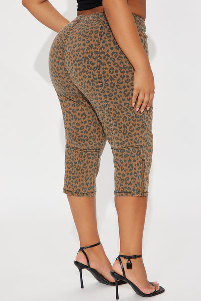 https://cdn.shopify.com/s/files/1/0293/9277/files/07-19-25_S4_61_CP30853_Brown_ZSR_AE_IM_13-21-20_PLUS_27123_PXF.jpg?v=1753228637&with=400&height=600